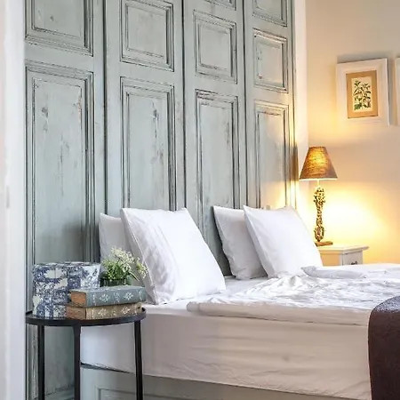 Herba-haz Bed & Breakfast *